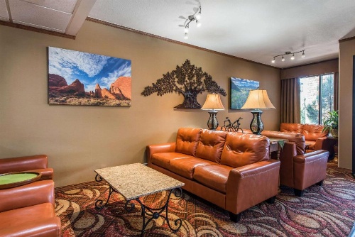 Quality Inn South image 10