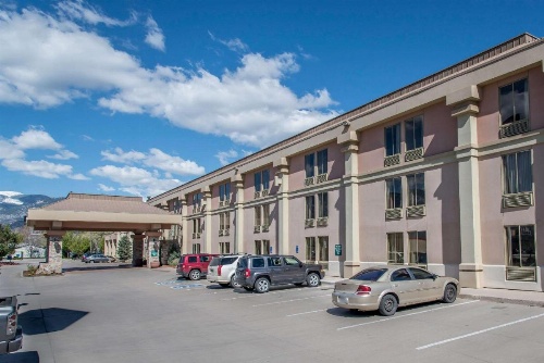 Quality Inn South image 16